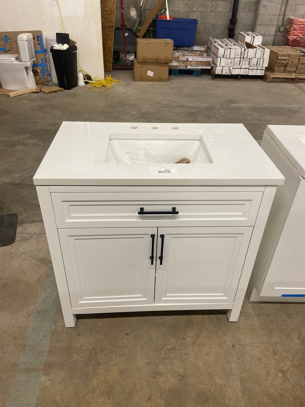 Bathroom Vanities – Sell Co. Liquidation