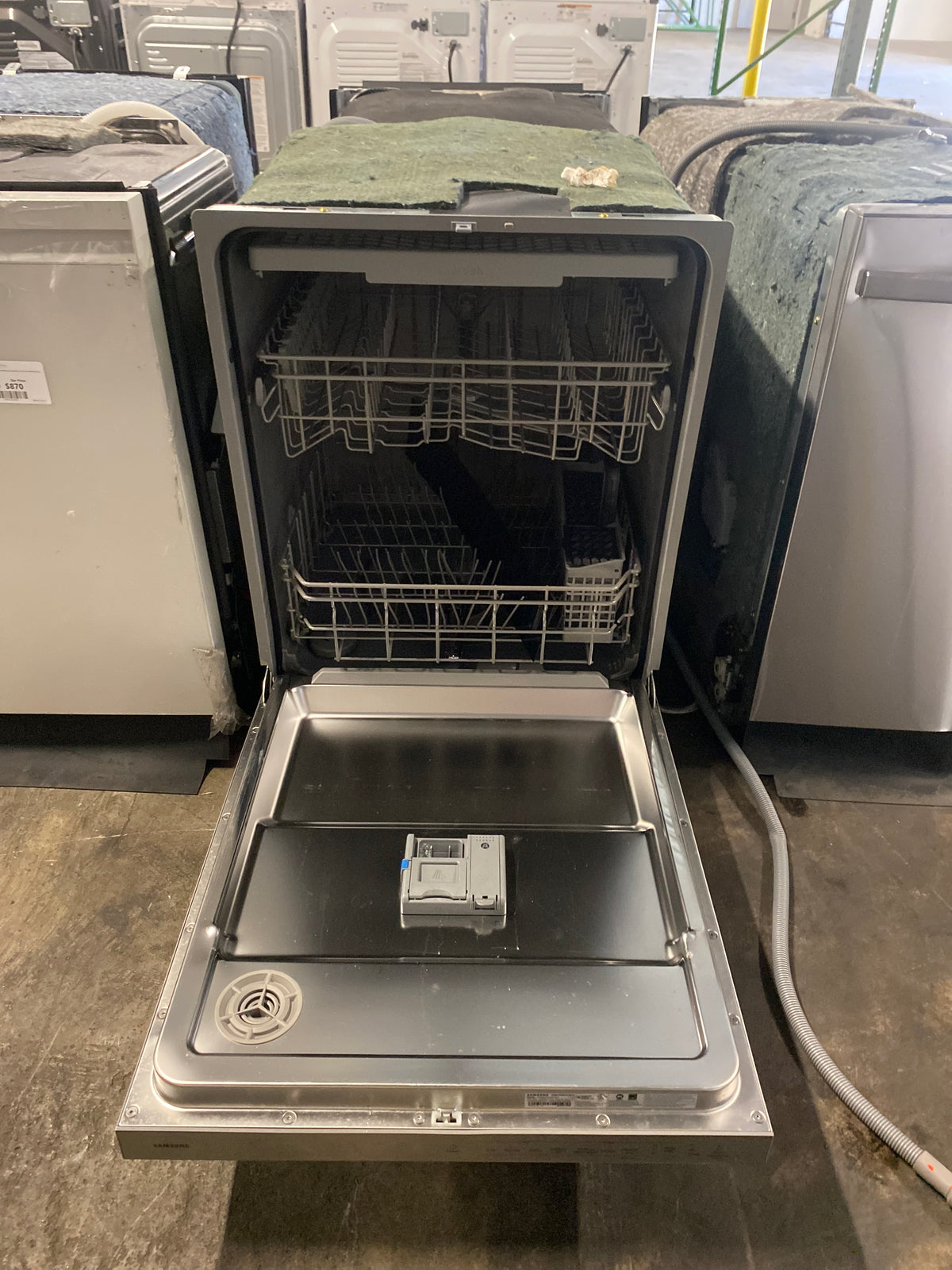 Samsung 51 dBA Fingerprint Resistant Top Control Dishwasher with AutoRelease and 3rd Rack