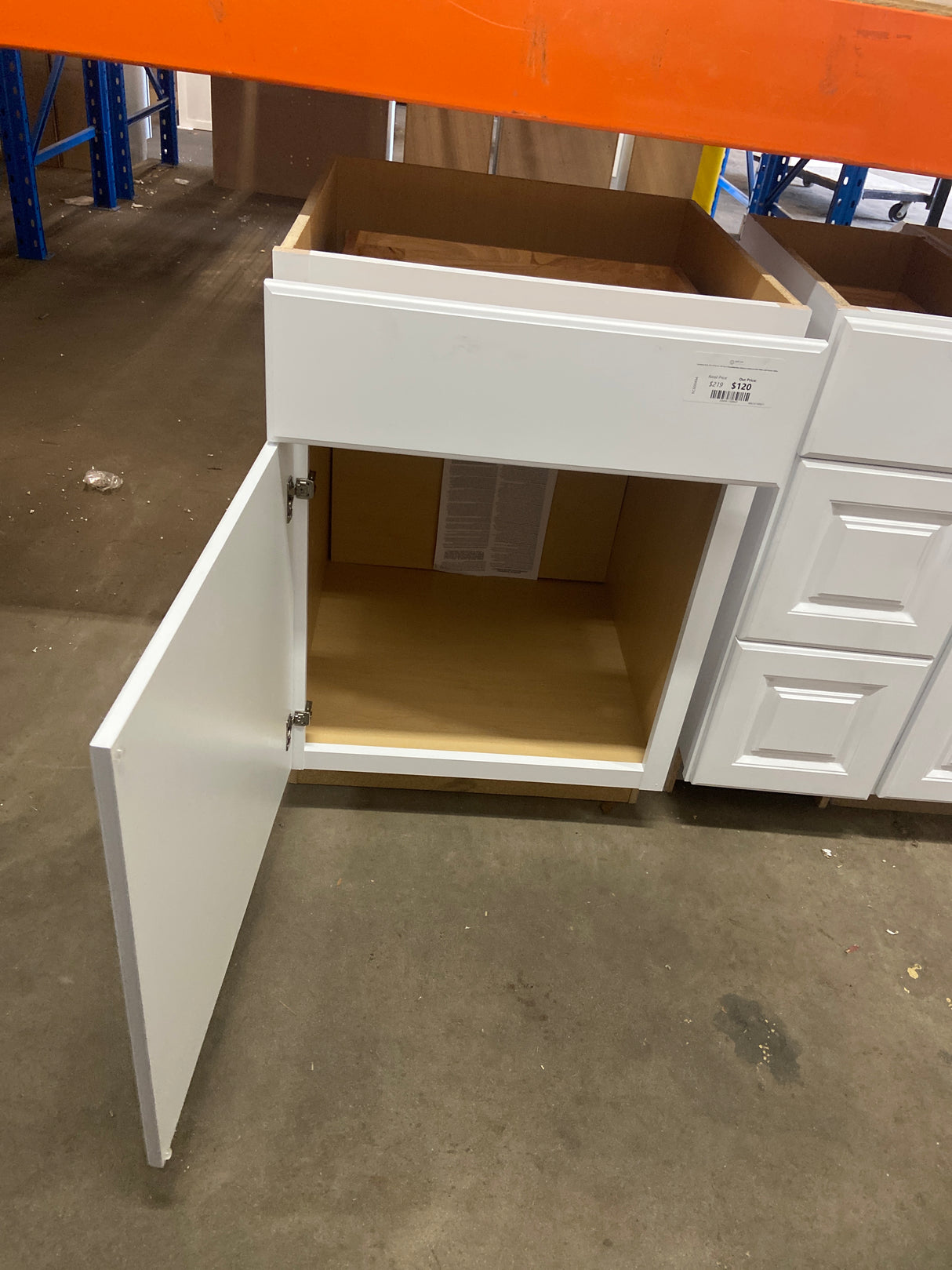 Hampton 24 in. W x 24 in. D x 34.5 in. H Assembled Base Kitchen Cabinet in Satin White with Drawer Glides