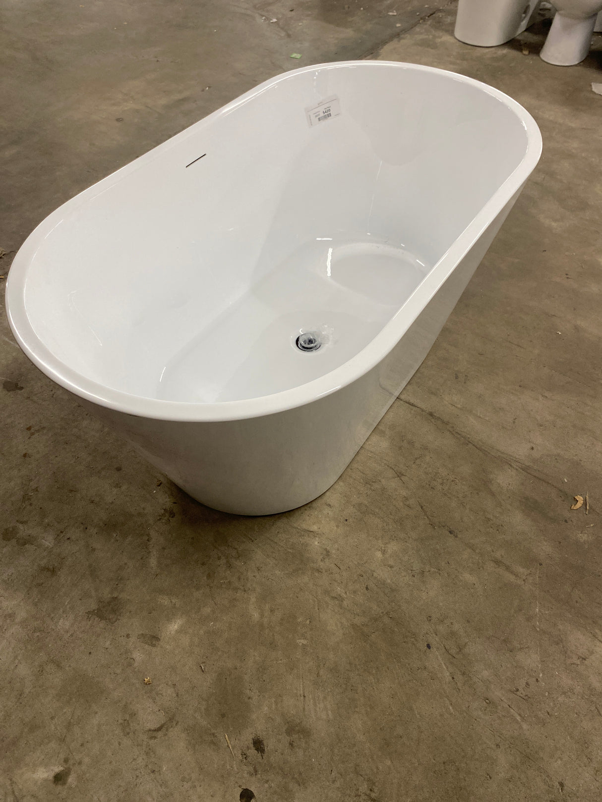 51 in. x 27.5 in. Acrylic Free Standing Soaking Bathtub Modern Flatbottom Freestanding Alone Soaker Bathtub in White