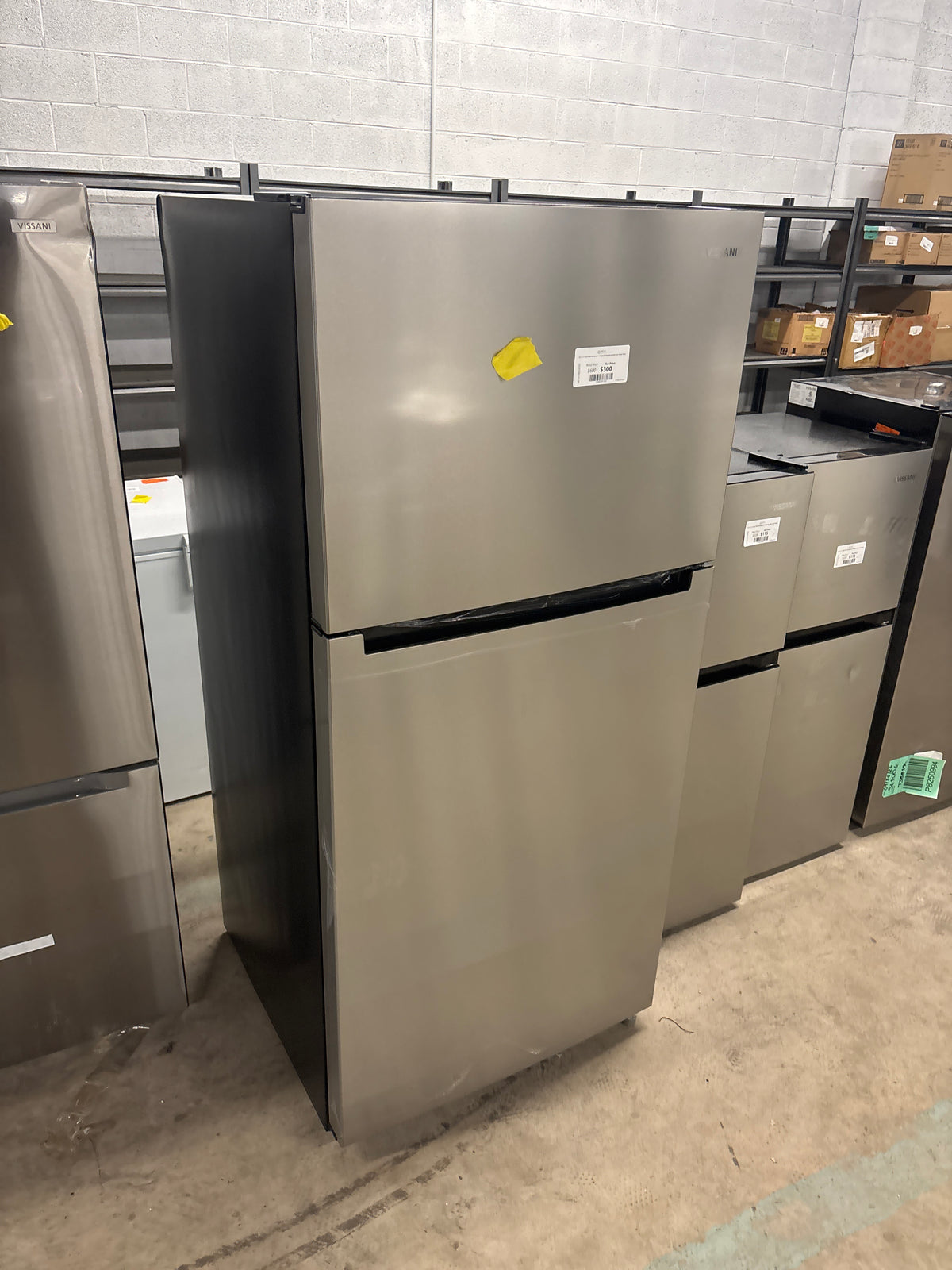 18.1 cu. ft. Top Freezer Refrigerator in Fingerprint Resistant Stainless Look, Garage Ready