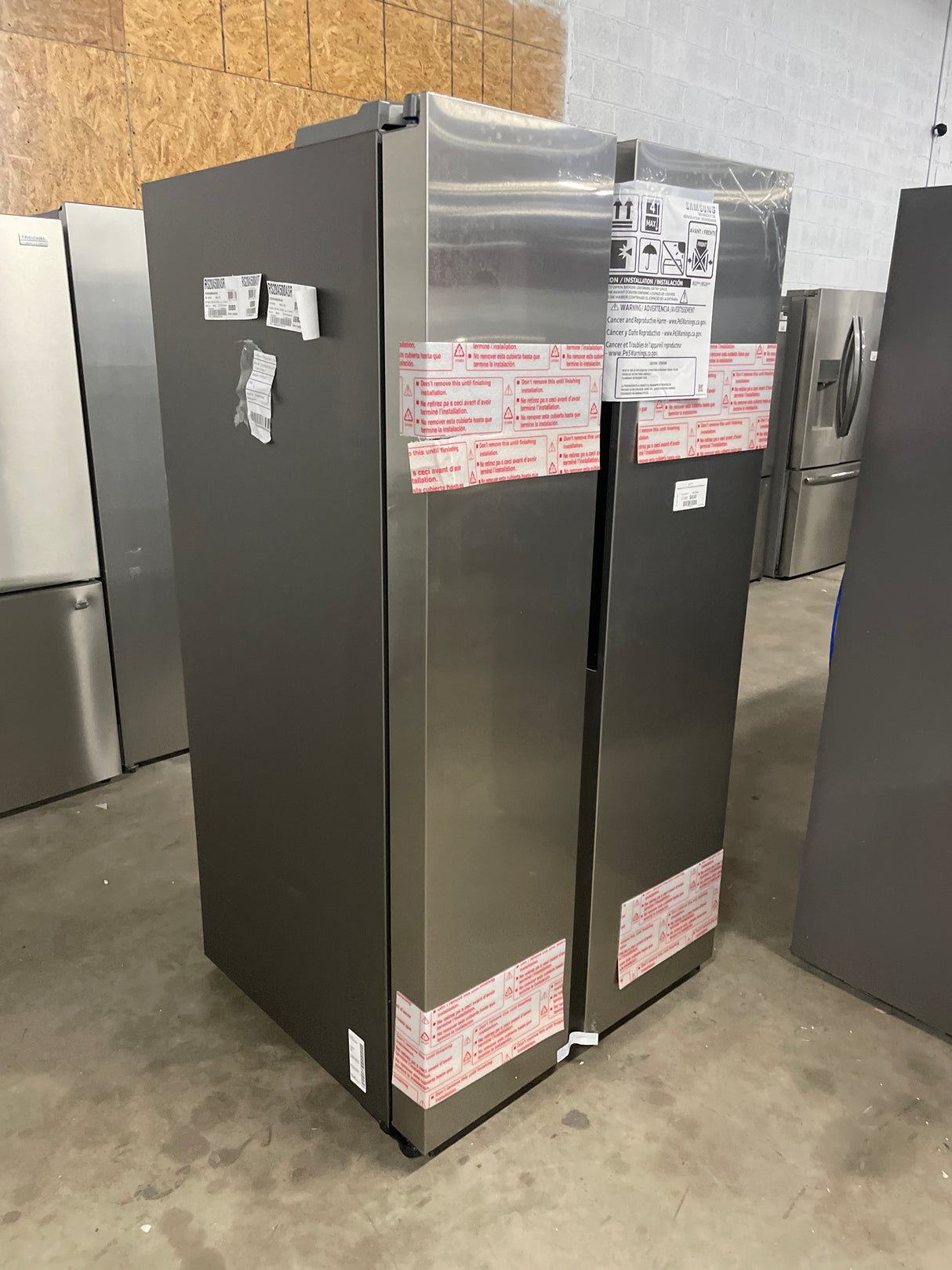 Samsung 28 cu. ft. Smart Side-by-Side Refrigerator