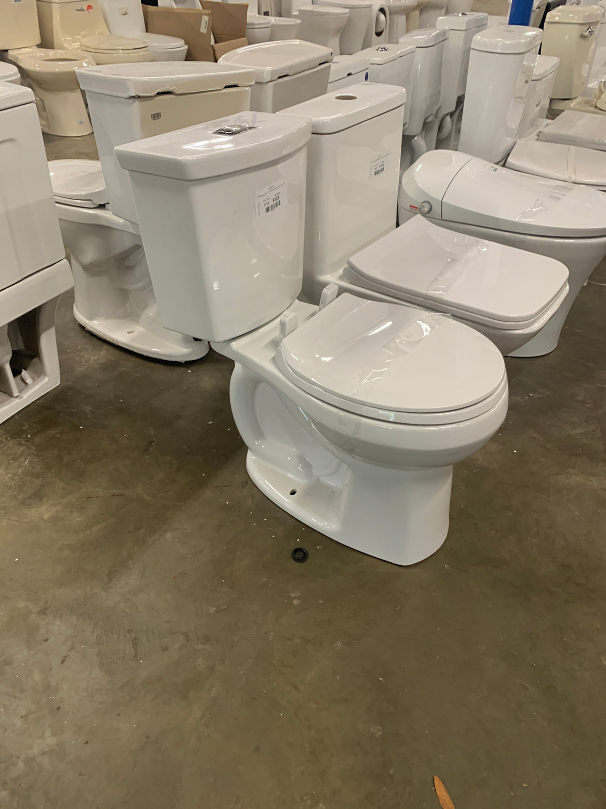 Cadet 3 Tall Height 2-piece 1.0/1.6 GPF Dual Flush Round Toilet in White, Seat Included