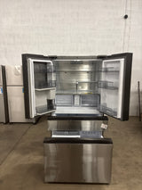 Bespoke 36in. 29cu.ft. Standard Depth Charcoal Glass/Stainless Steel 4-Door French Door Refrigerator w/AI Family Hubplus