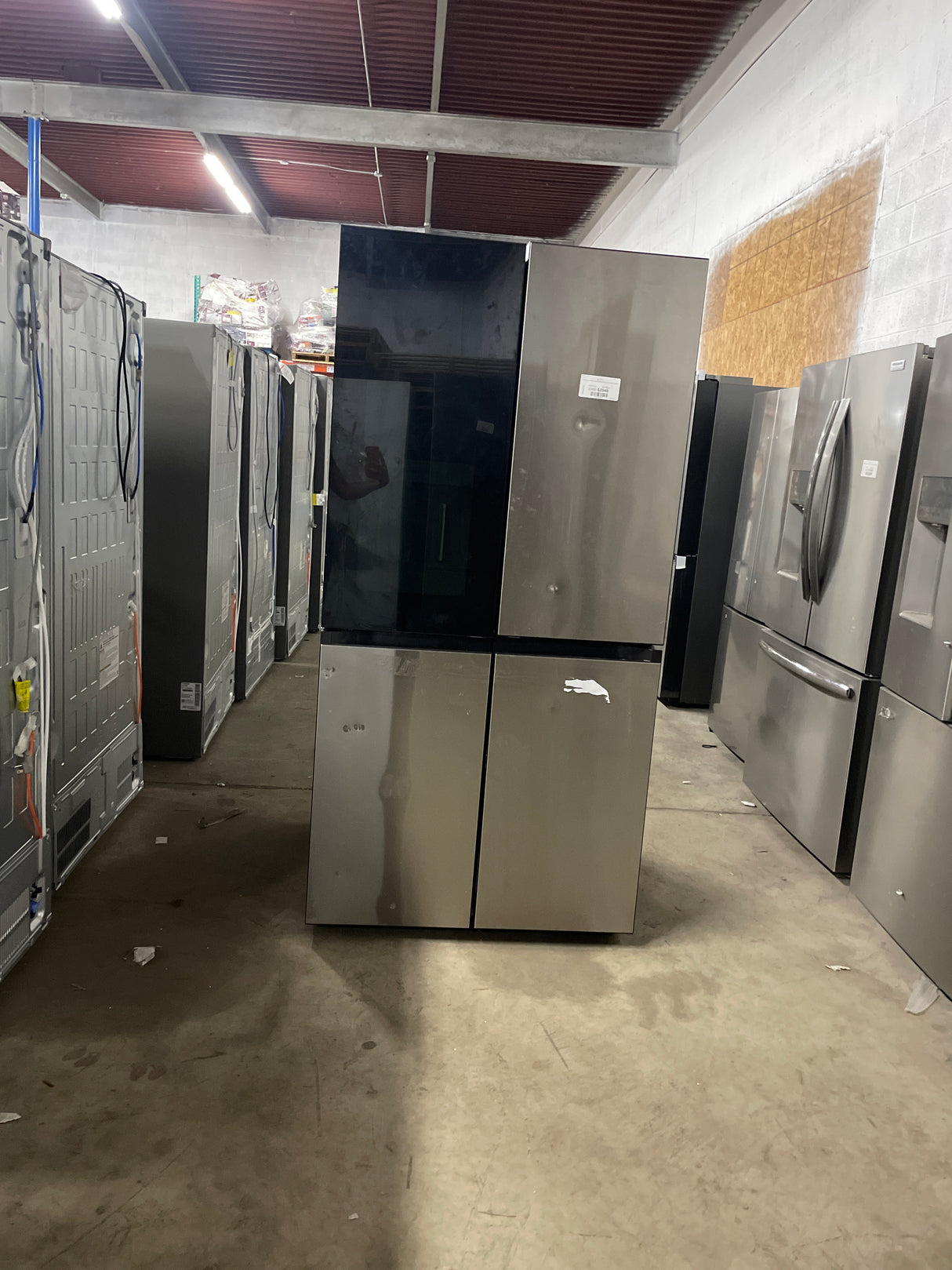 Samsung 29 cu. ft. Bespoke 4-door Flex Refrigerator with Beverage Zone and Auto Open Door