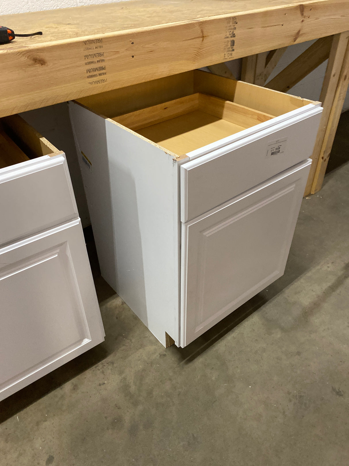 Hampton 24 in. W x 24 in. D x 34.5 in. H Assembled Base Kitchen Cabinet in Satin White with Drawer Glides