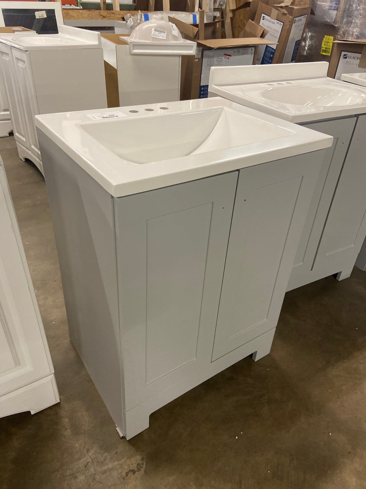 24 in. W x 19 in. D x 33 in. H Single Sink Freestanding Bath Vanity in Pearl Gray with White Cultured Marble Top