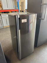 LG 6.0 cu. ft. Single Door Refrigerator with Inverter Compressor and Pocket Handle in Platinum Silver