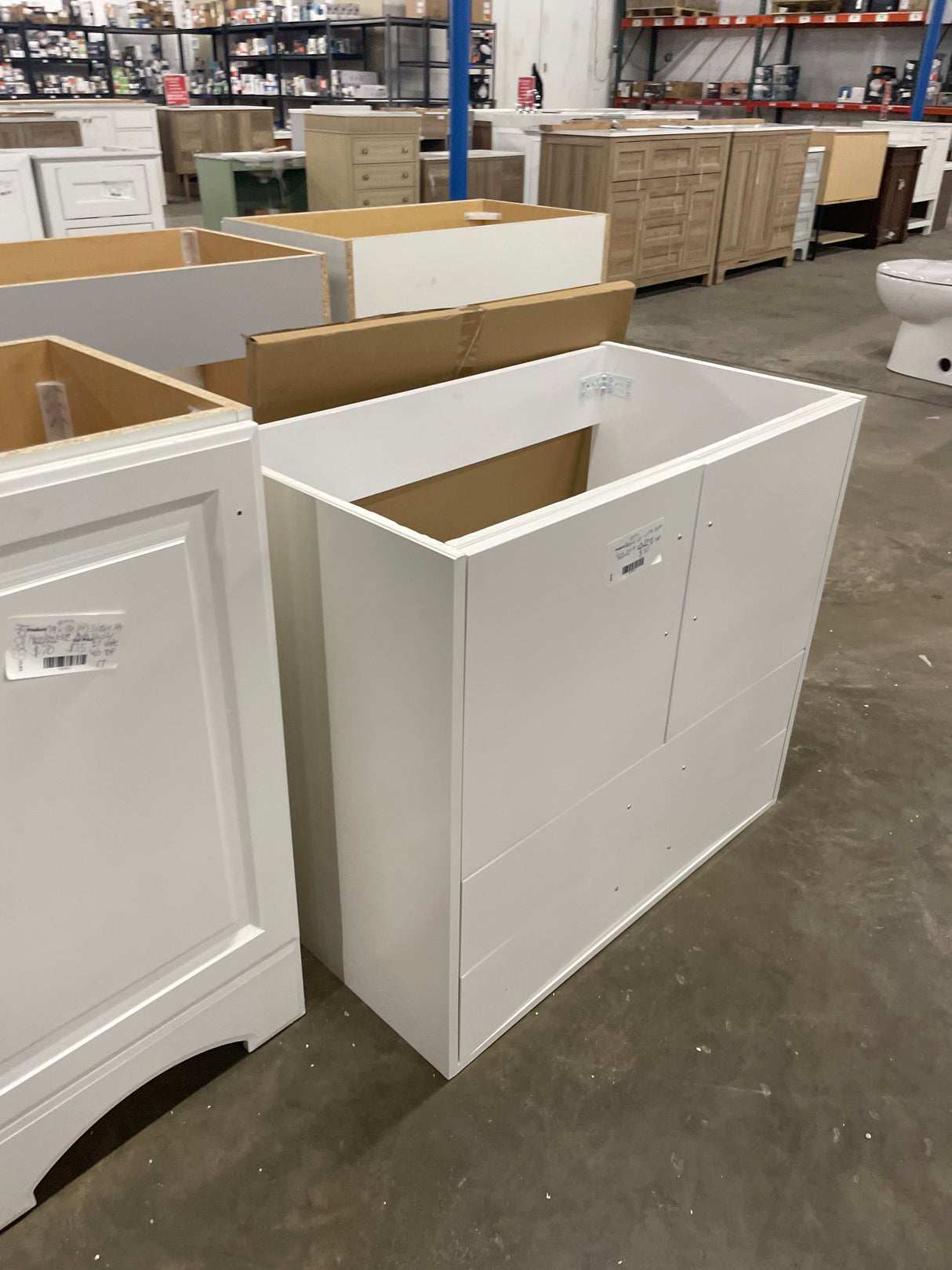 Alessio 32-in  White Single Sink Bathroom Vanity without Top