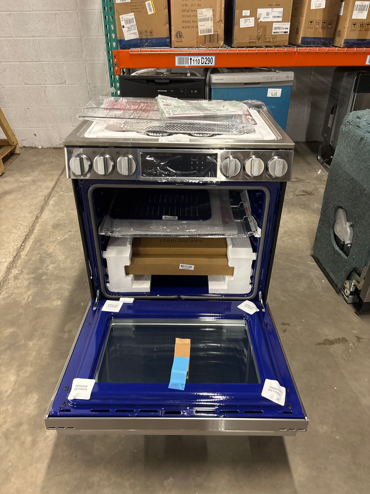 LG 6.3 cu. ft. GAS Single Smart Oven Range ProBake Convection and Premium Handle