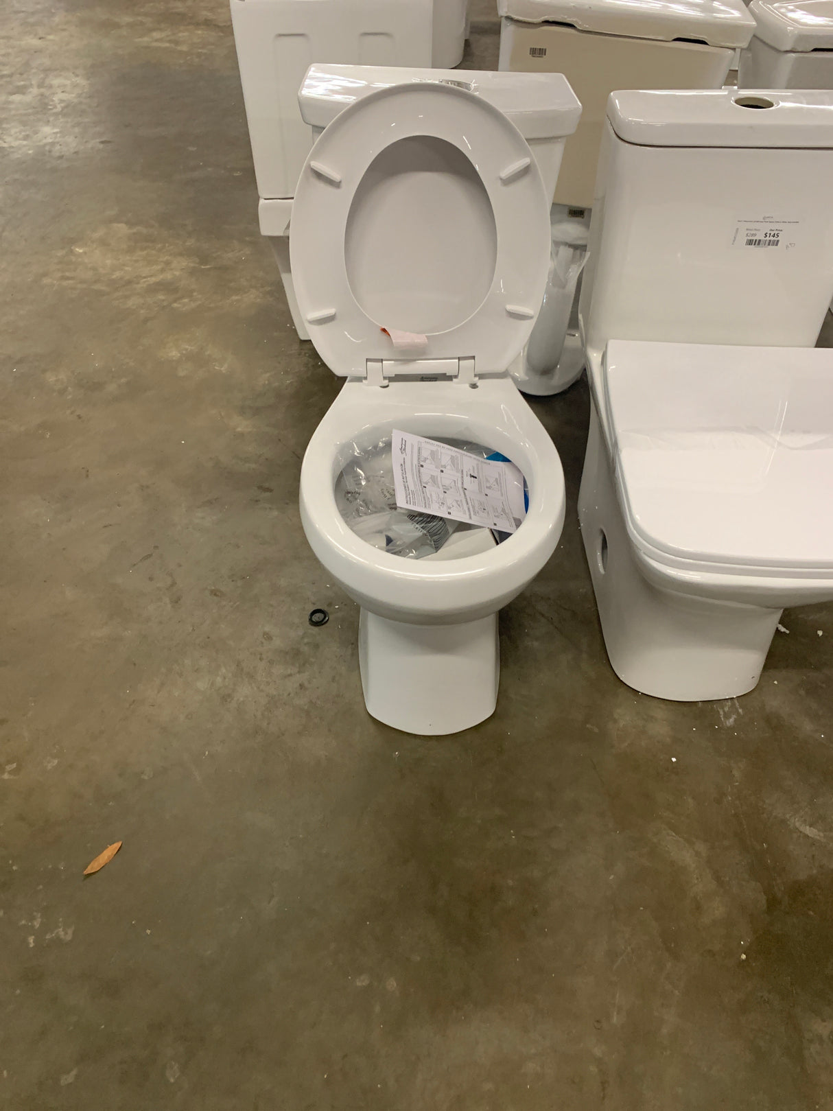 Cadet 3 Tall Height 2-piece 1.0/1.6 GPF Dual Flush Round Toilet in White, Seat Included