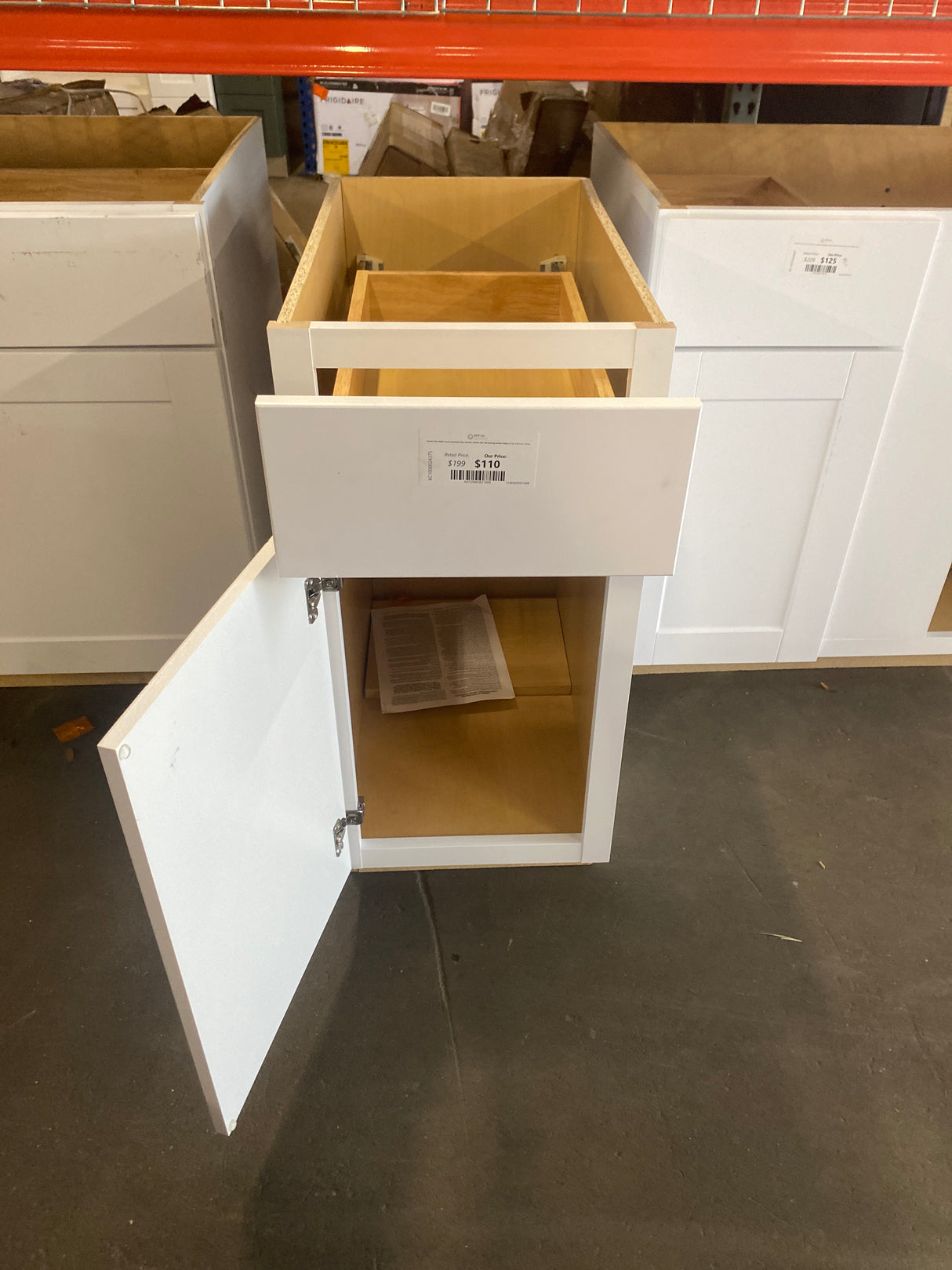 Shaker Satin White Stock Assembled Base Kitchen Cabinet with Ball-Bearing Drawer Glides (15 in. x 34.5 in. x 24 in.)