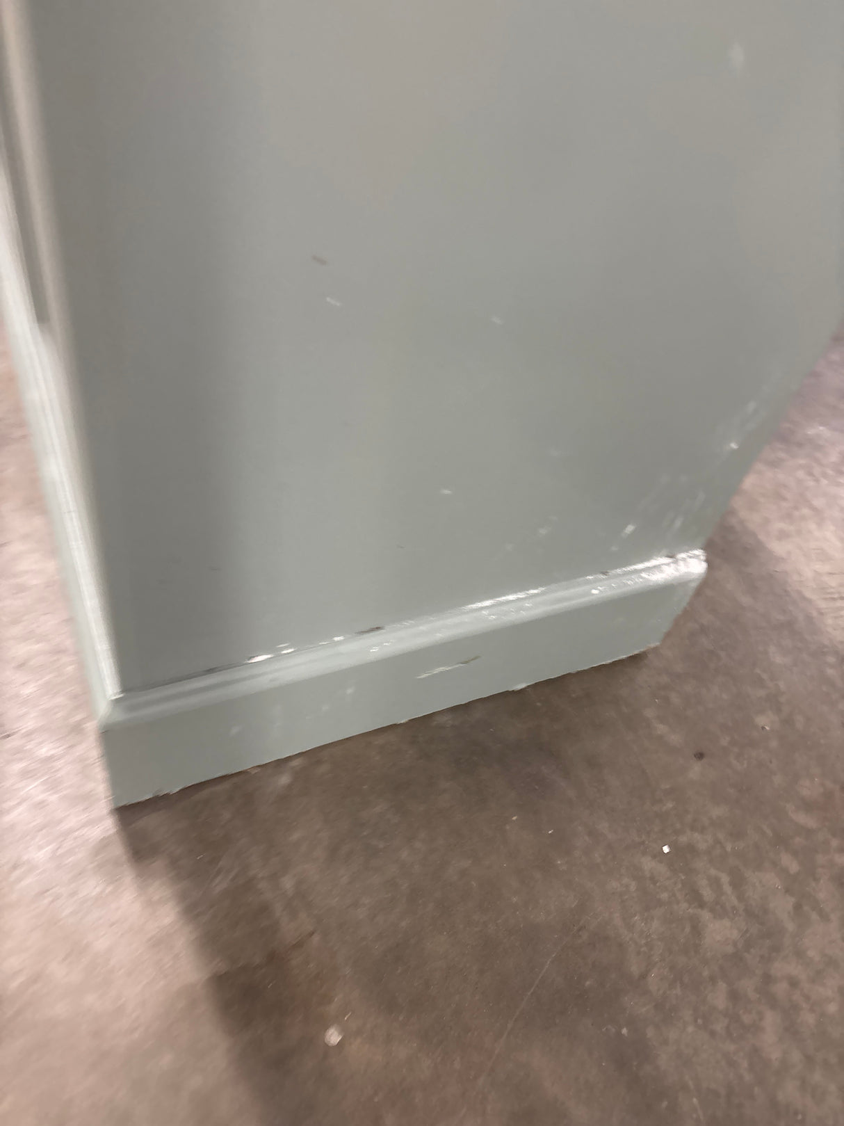 Doveton 60 in. Double Sink i Green Bath Vanity with White Engineered Stone Top (Assembled)