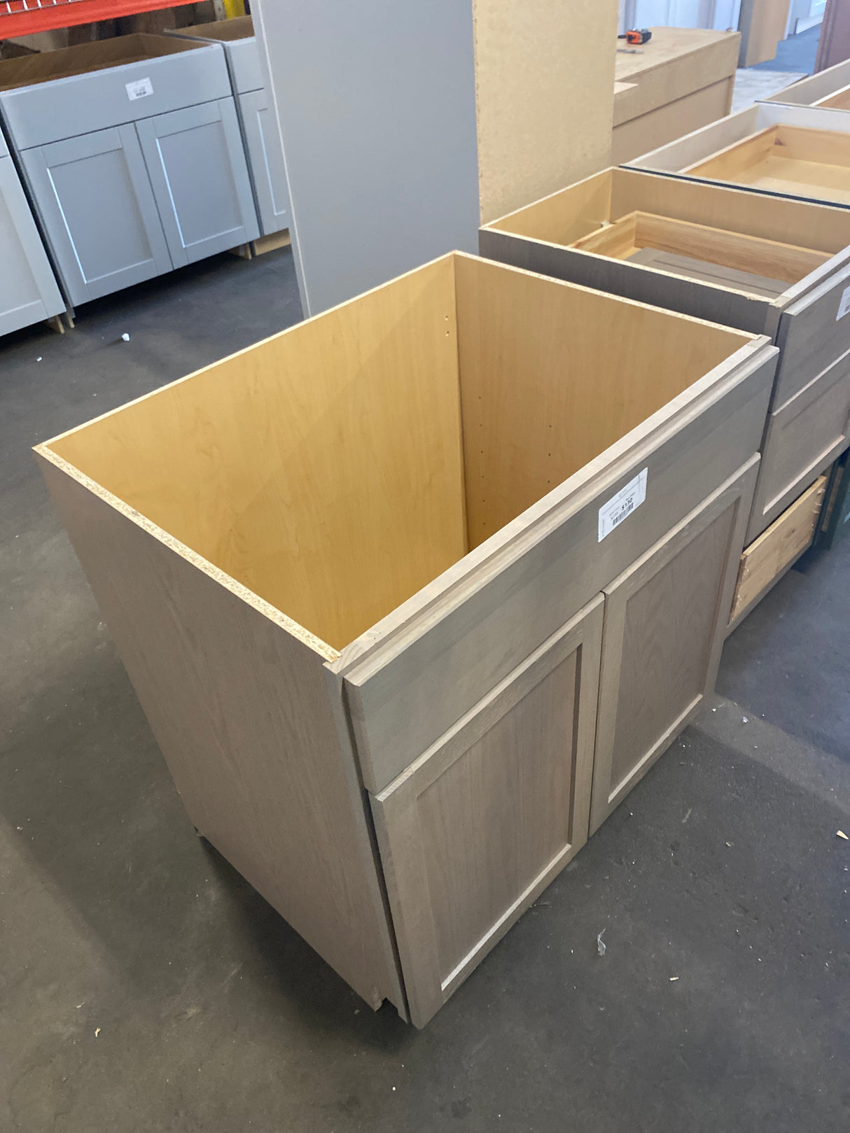 Sinclair 33 in. W x 24 in. D x 34.5 in. H Assembled Sink Base Cabinet in Shaker Light Oak