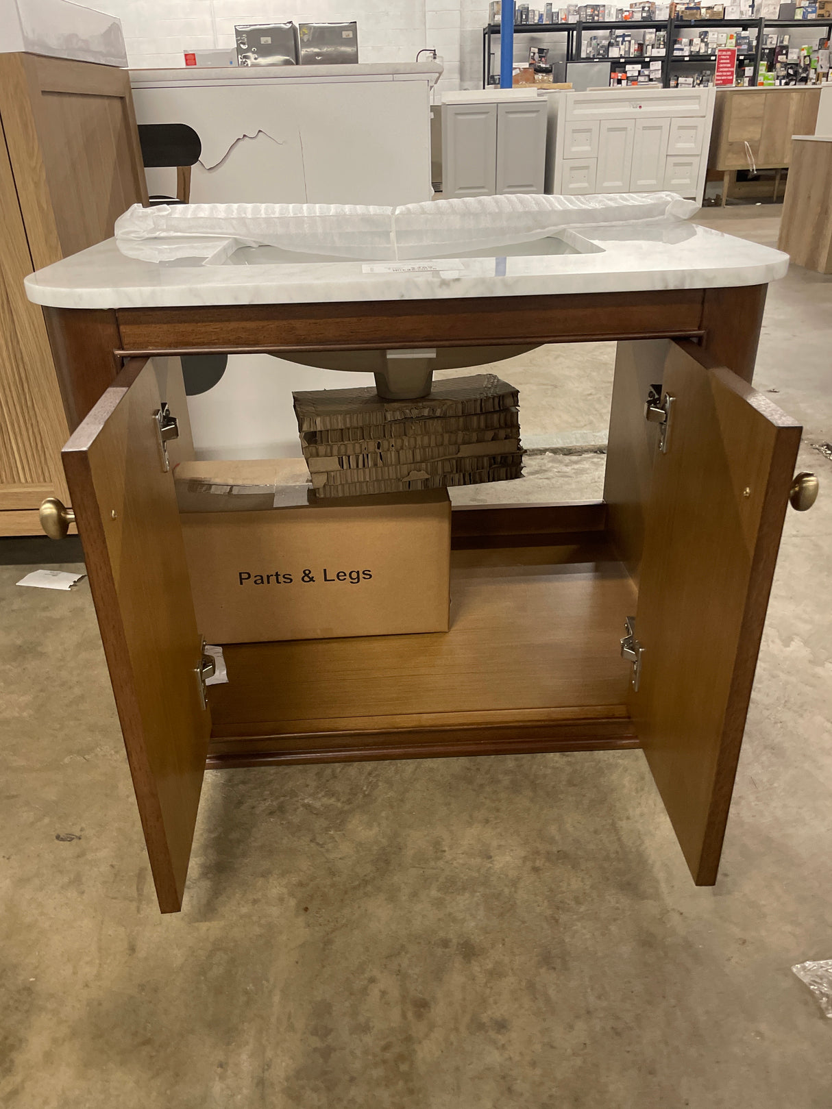 Collette 30 in W x 22 in D x 35 in H Single Sink Bath Vanity in Cinnamon Oak With White Carrara Marble Top