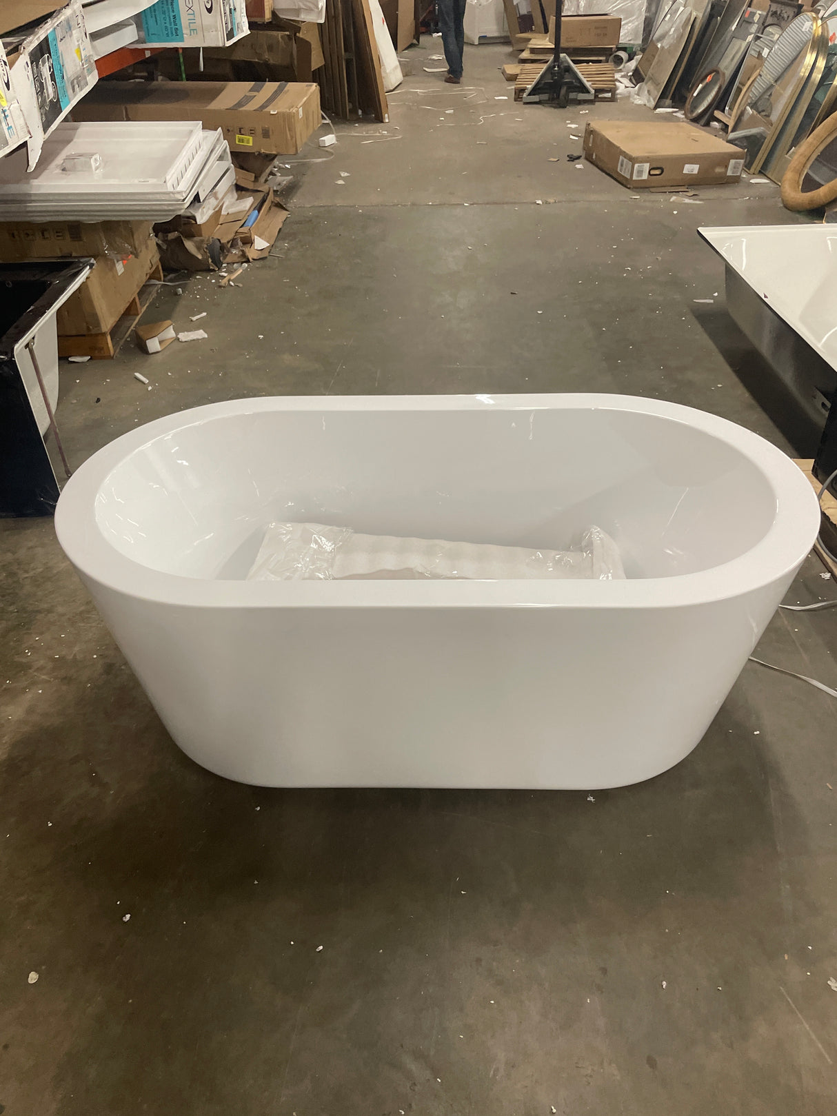 59 in. x 34 in. Acrylic Freestanding Soaking Bathtub in Glossy White with Brushed Gold Drain, Bamboo Tray