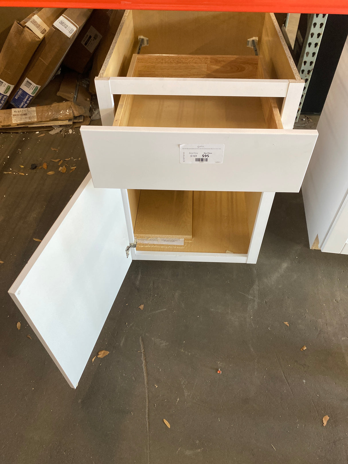 Shaker Satin White Stock Assembled Base Kitchen Cabinet with Ball-Bearing Drawer Glides (21 in. x 34.5 in. x 24 in.)