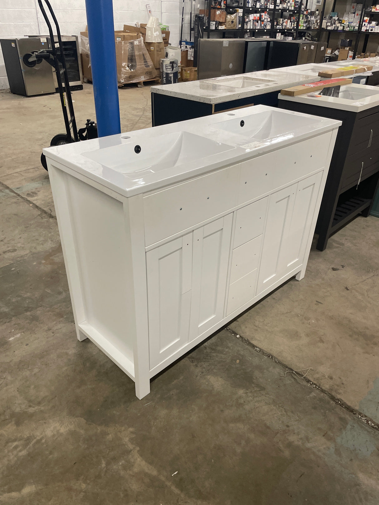 48W x 18D x 34H Vanity in White with Ceramic Top In White