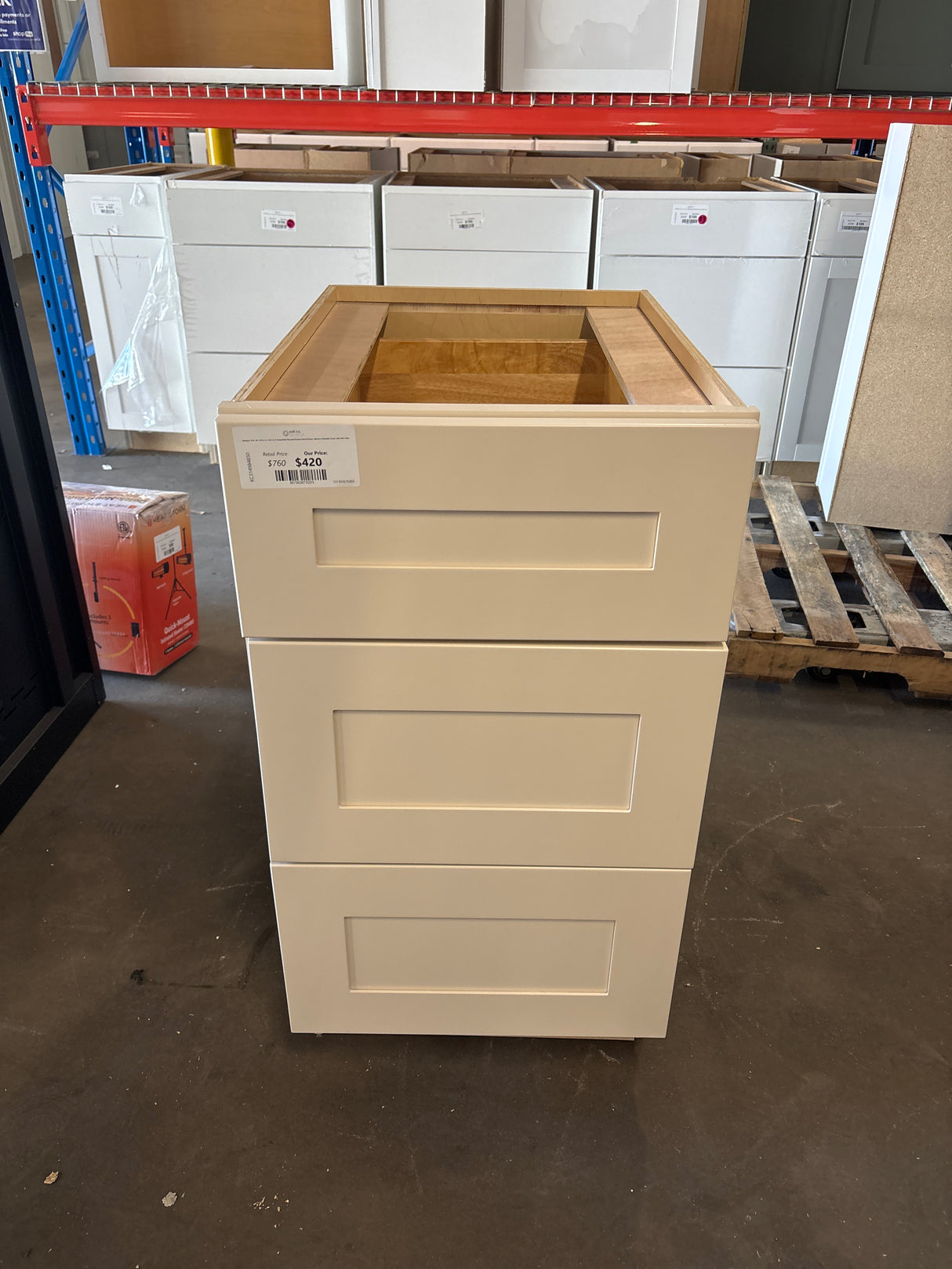 Newport 18 in. W x 24 in. D x 34.5 in. H Assembled Plywood Drawer Base Kitchen Cabinet in Blended Cream with Soft Close
