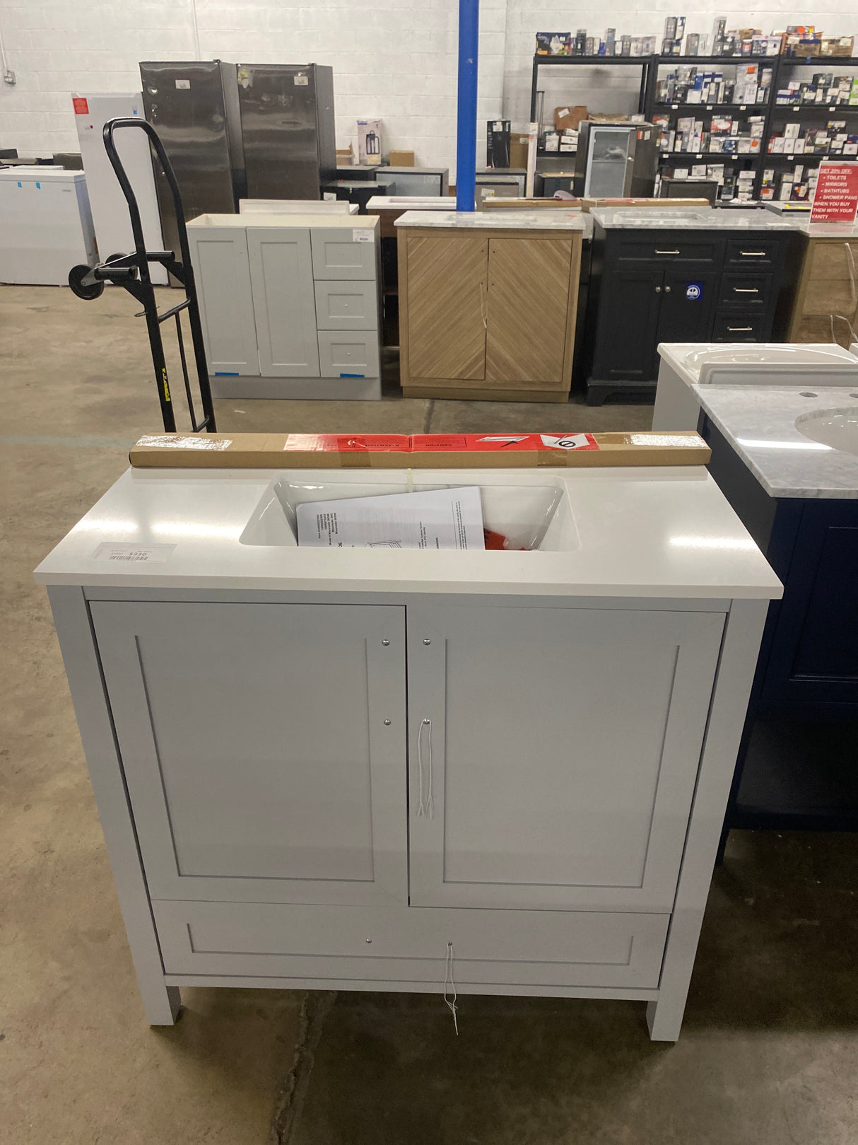 Moorside 36 in. W x 19 in. D x 34 in. H Single Sink Bath Vanity in Dove Gray with White Engineered Stone Top