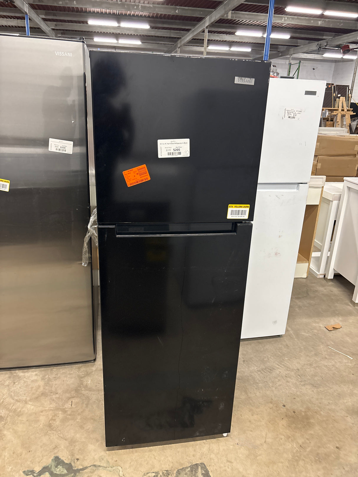 10.1 cu. ft. Top Freezer Refrigerator in Black