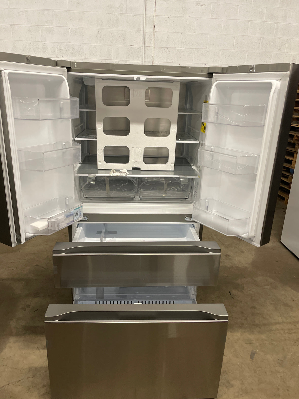 LG 30 cu. ft. Smart Standard-Depth MAX 4-Door French Door Refrigerator with Full-Convert Drawer