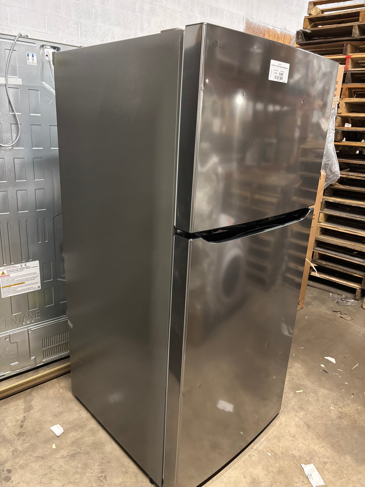 LG 20 cu. ft. Top Freezer Refrigerator