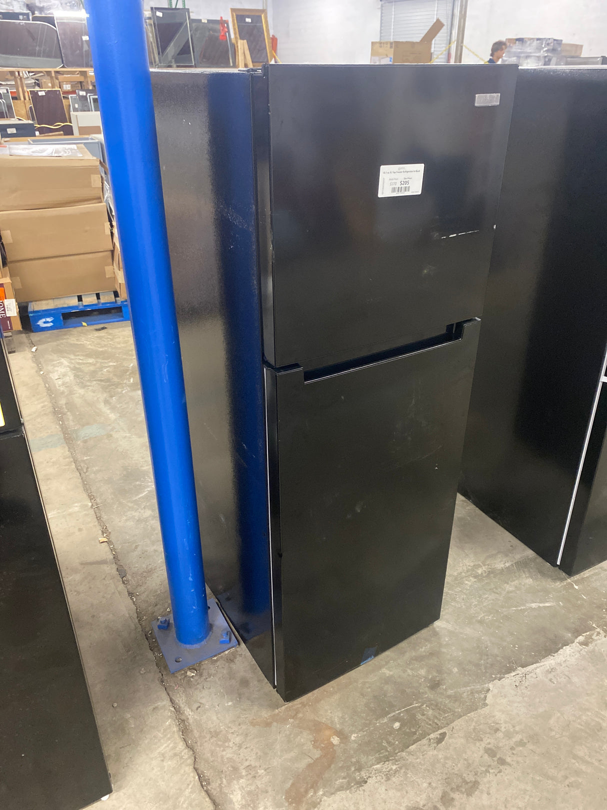 10.1 cu. ft. Top Freezer Refrigerator in Black