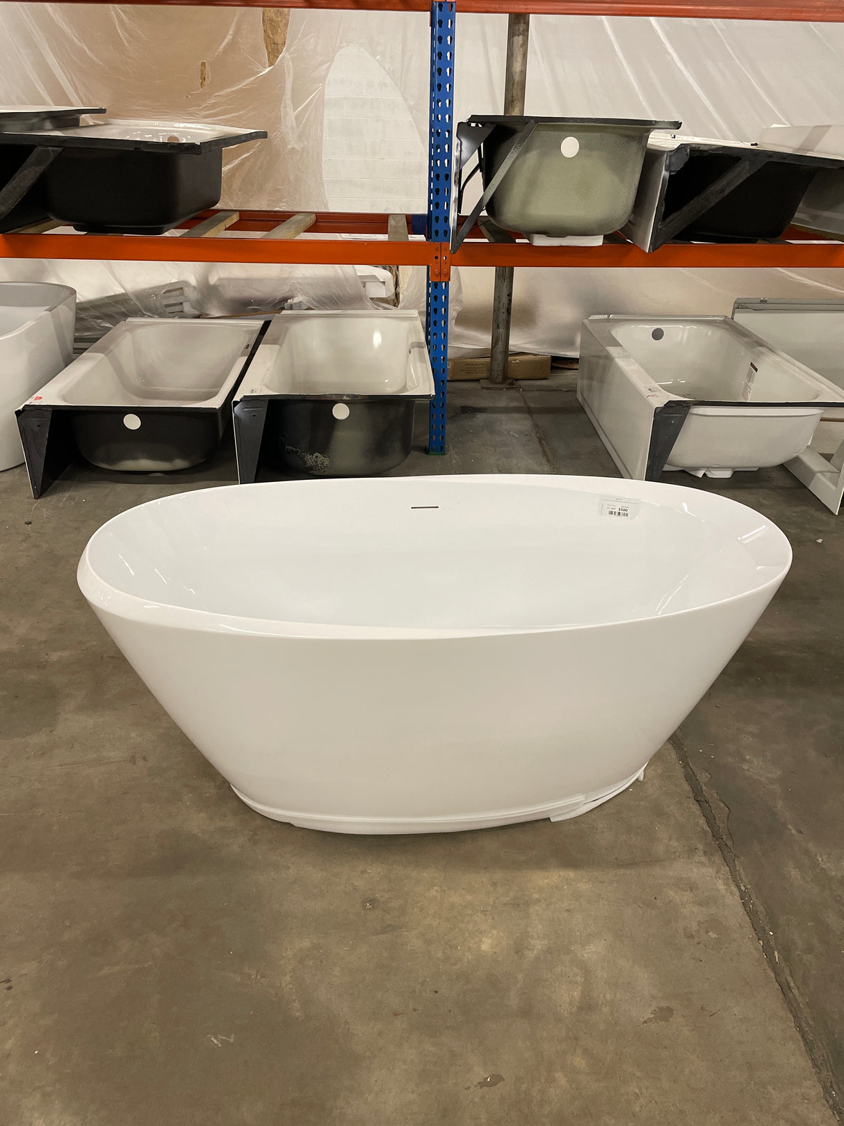 59 in. x 29.5 in. Acrylic Free Standing Bathtub Modern Freestanding Soaking Bathtub with Center Drain in Glossy White