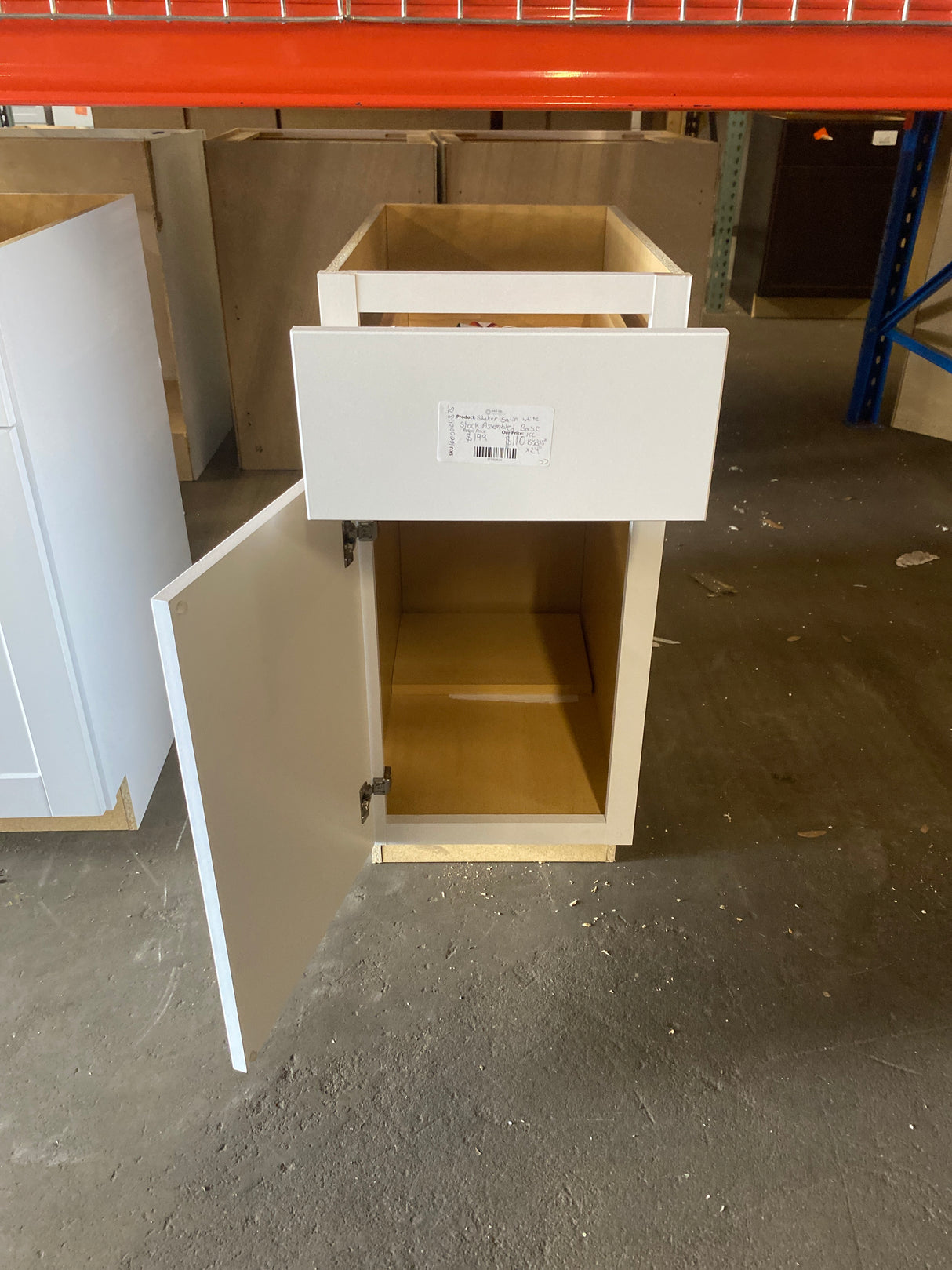 Shaker Satin White Stock Assembled Base Kitchen Cabinet with Ball-Bearing Drawer Glides (15 in. x 34.5 in. x 24 in.)