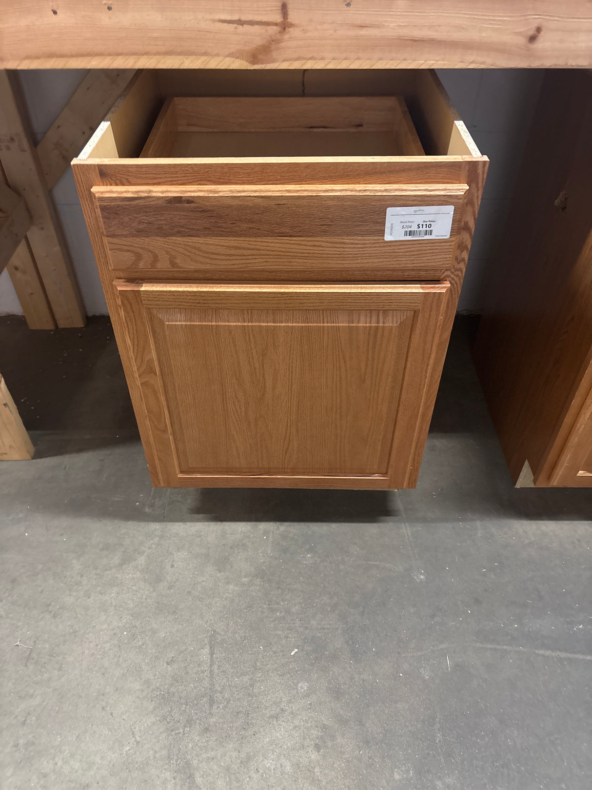 Hampton Medium Oak Raised Panel Stock Assembled Base Kitchen Cabinet with Drawer Glides (24 in. x 34.5 in. x 24 in.)