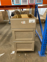 Sinclair 18 in. W x 24 in. D x 34.5 in. H Assembled Drawer Base Kitchen Cabinet in Shaker Saddle Oak