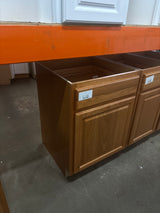 Hampton Medium Oak Raised Panel Stock Assembled Base Kitchen Cabinet with Drawer Glides (24 in. x 34.5 in. x 24 in.)