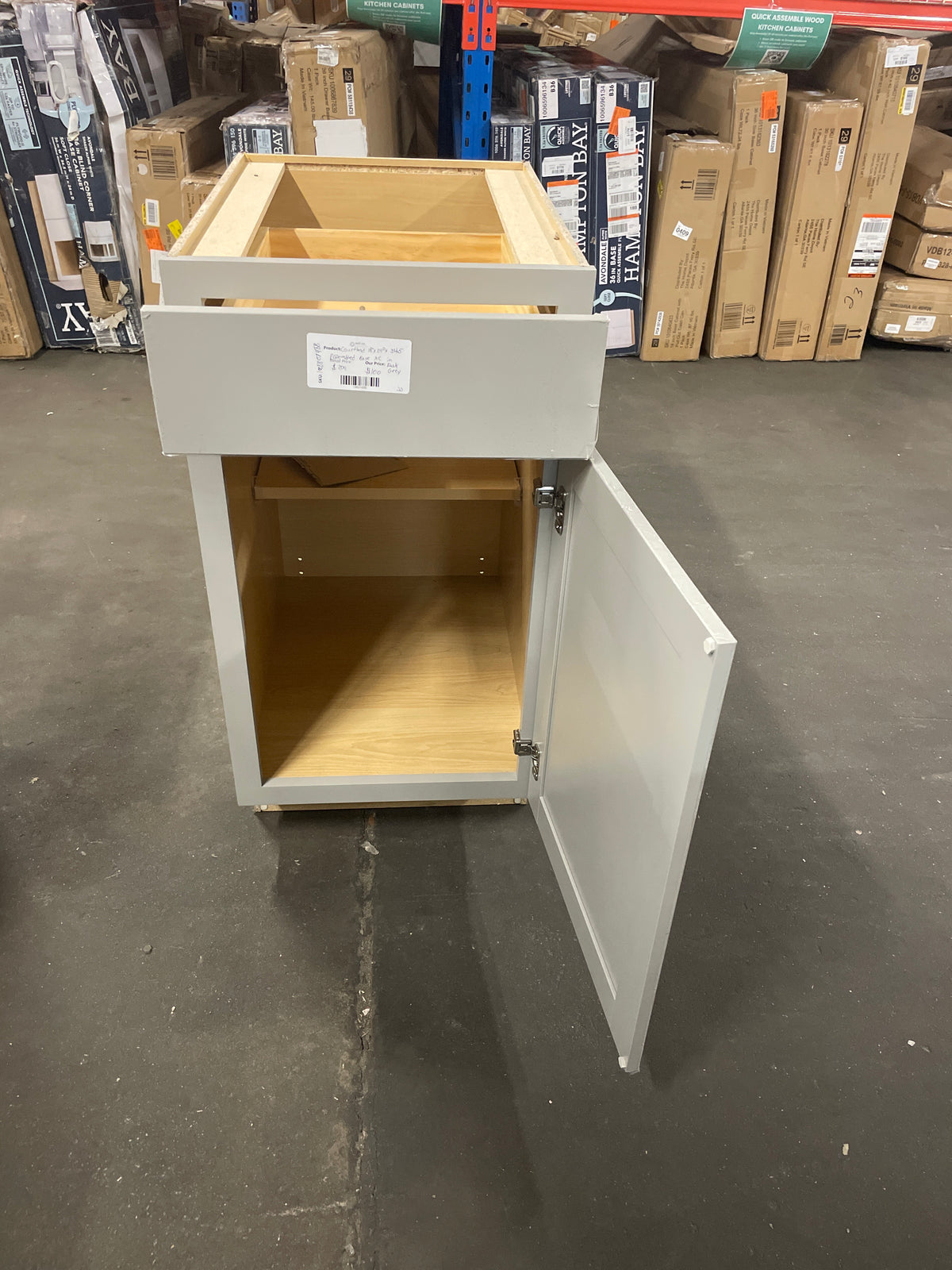 Courtland 18 in. W x 24 in. D x 34.5 in. H Assembled Shaker Base Kitchen Cabinet in Sterling Gray