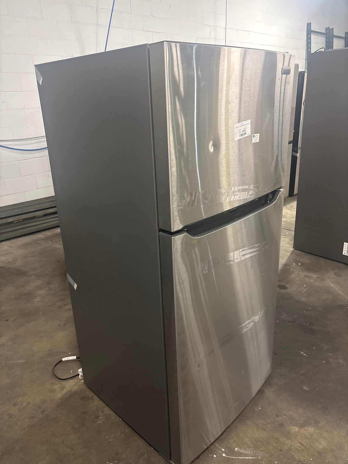 Frigidaire 20 cu. ft. Garage Ready Top Freezer Refrigerator