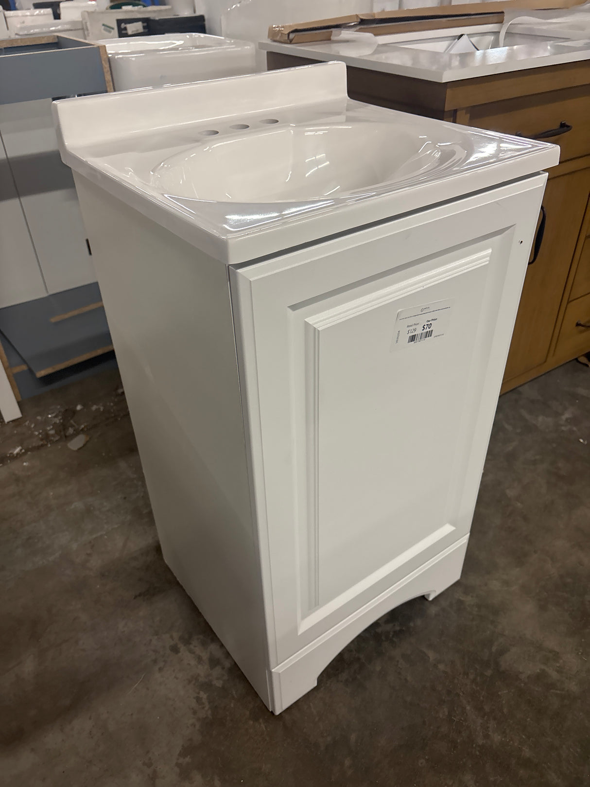 19 in. W x 18 in. D x 34 in. H Single Sink Freestanding Bath Vanity in White with White Cultured Marble Top