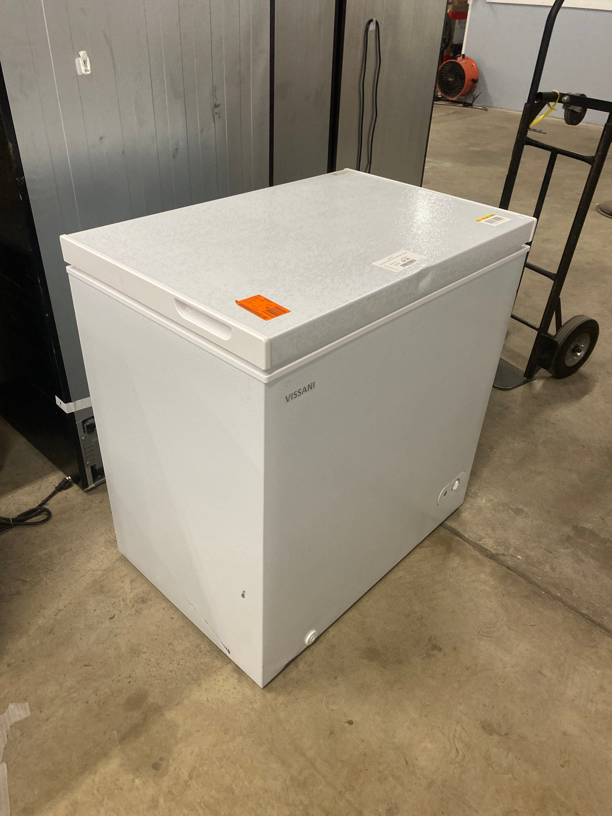 7.0 cu. ft. Manual Defrost Chest Freezer with LED Light in White Garage Ready