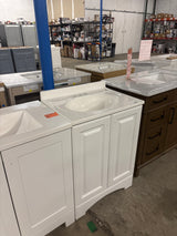 Everdean 25 in. W x 19 in. D x 34 in. H Single Sink Freestanding Bath Vanity in White with White Cultured Marble Top
