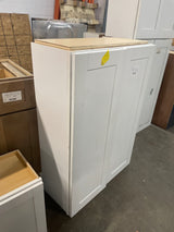 Arlington Vesper White Plywood Shaker Stock Assembled Wall Kitchen Cabinet Soft Close 30 in. W x 12 in. D x 42 in. H
