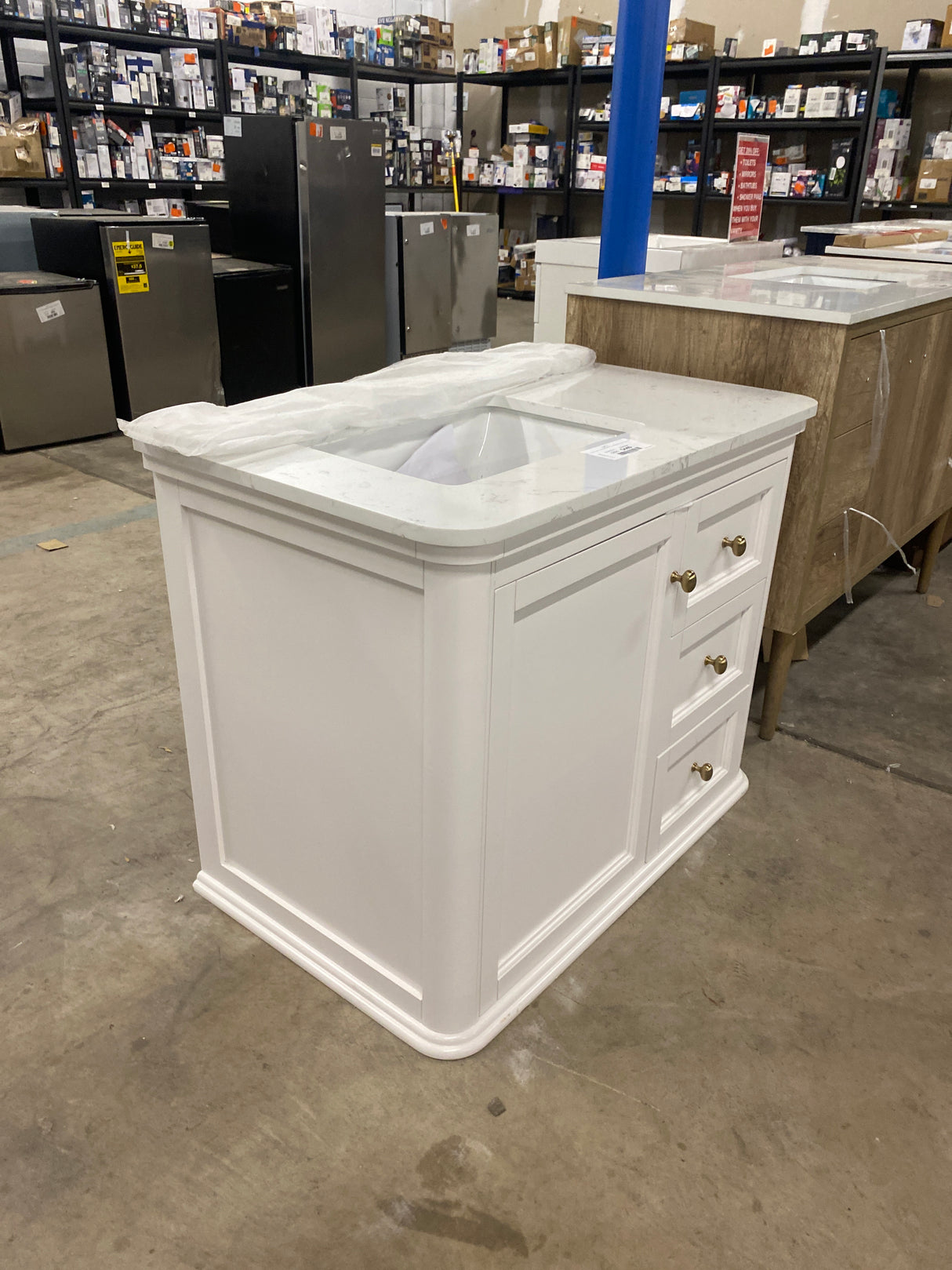 Cliveden 36 in. Single Sink Freestanding Cameo White Bath Vanity with Volakas Engineered Stone Top (Assembled)