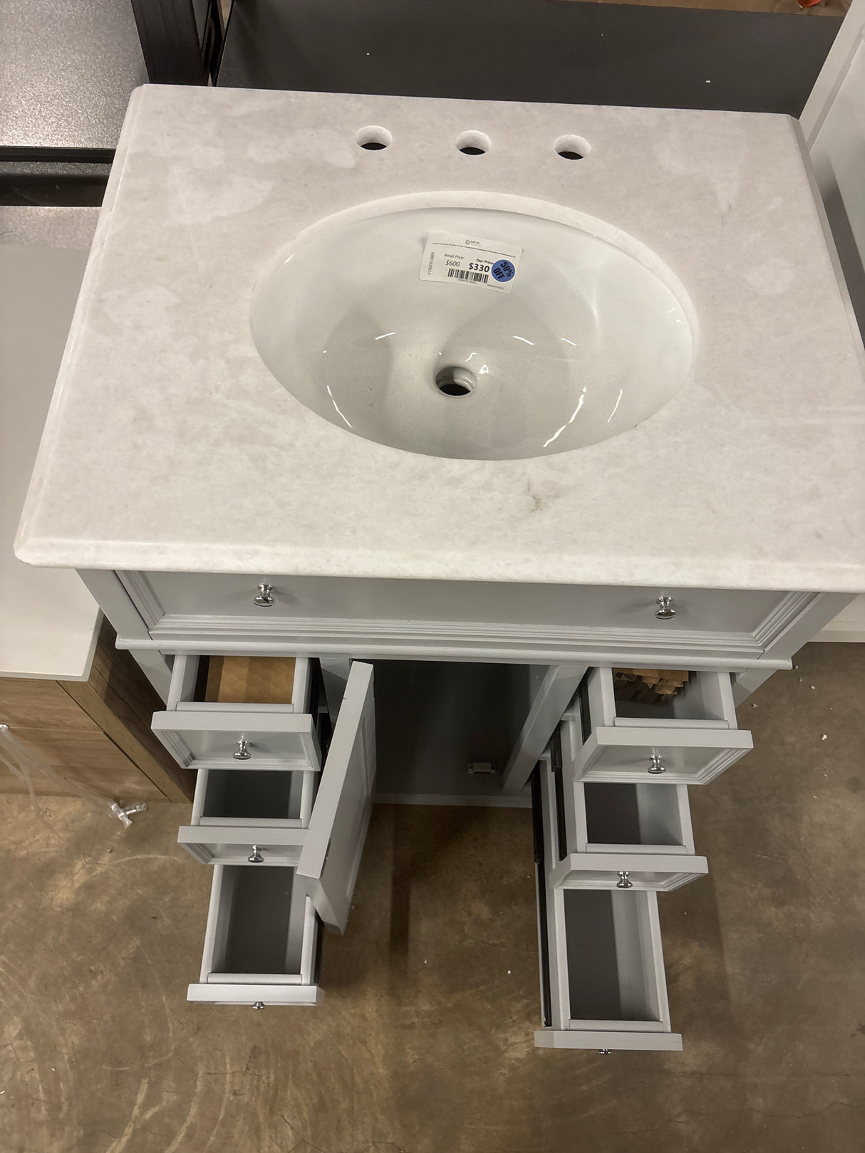 Hampton Harbor 28 in. W x 22 in. D x 35 in. H Single Sink Freestanding Bath Vanity in Gray with White Marble Top