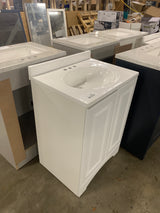 Everdean 25 in. W x 19 in. D x 34 in. H Single Sink Freestanding Bath Vanity in White with White Cultured Marble Top