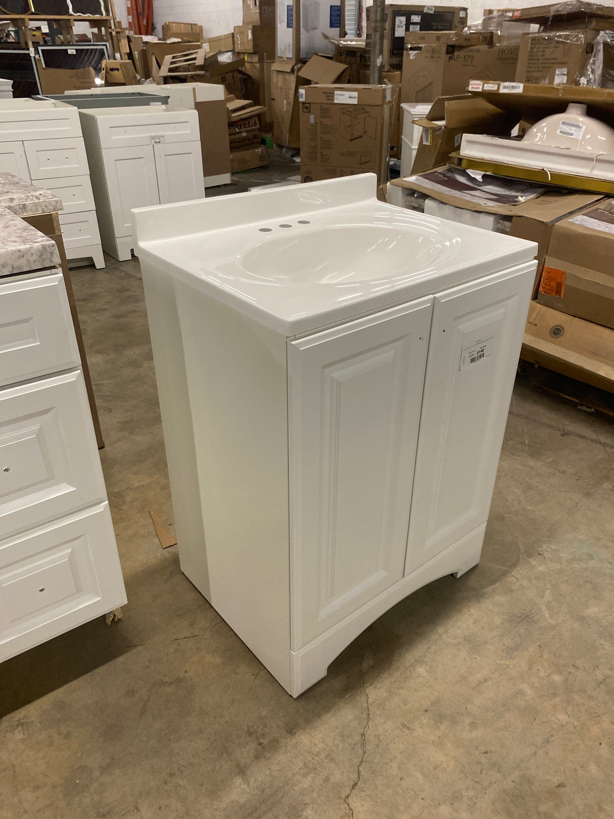 Everdean 25 in. W x 19 in. D x 34 in. H Single Sink Freestanding Bath Vanity in White with White Cultured Marble Top