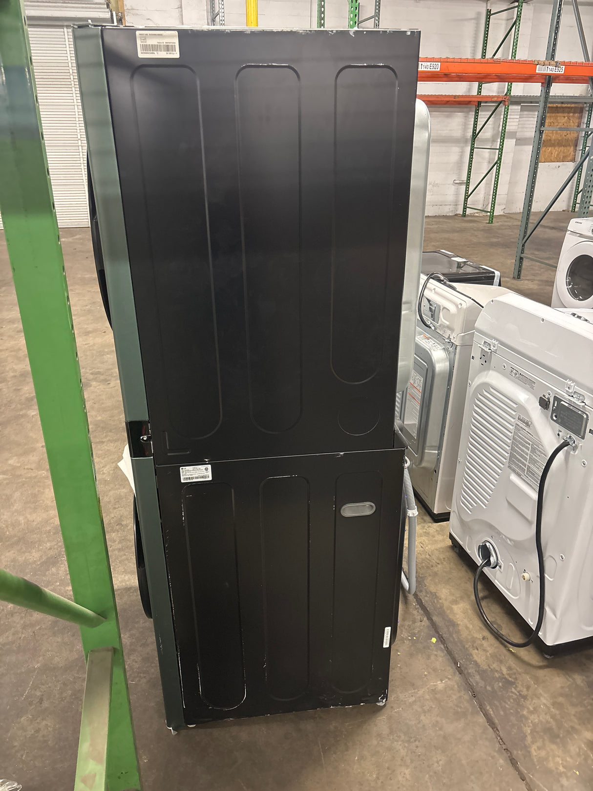 LG WashTower Single Unit ELECTRIC with Center Control 4.5 cu. ft. Front Load Washer and 7.4 cu. ft. Dryer with TurboSteam