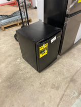 2.6cu ft mini refrigerator in black energy star