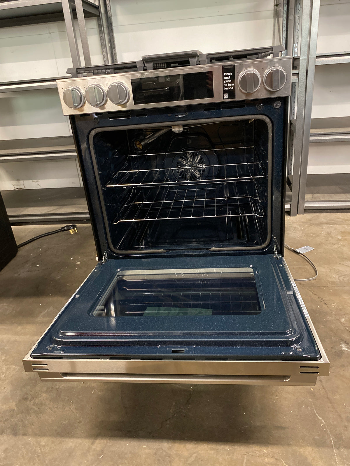 Samsung 6.0 cu. ft. Bespoke Smart Slide-In Gas Range with Illuminated Precision Knobs, No Preheat Air Fry Max and True Convection (missing back right burner)