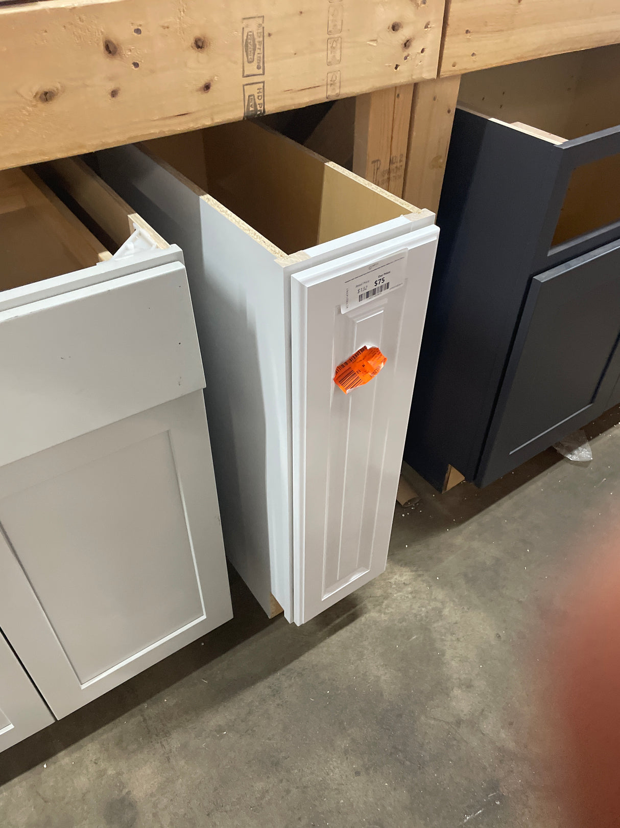 Hampton Satin White Raised Panel Stock Assembled Base Kitchen Cabinet (9 in. x 34.5 in. x 24 in.)
