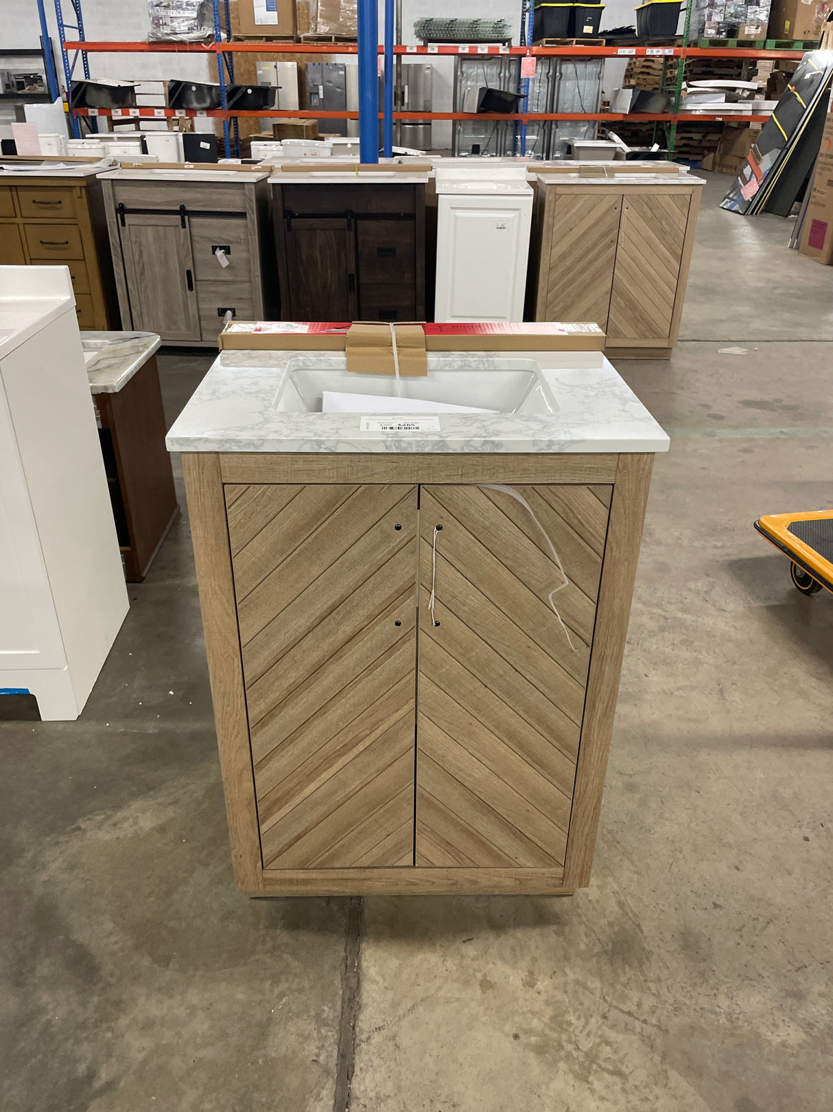 Huckleberry 24 in. W x 19 in. D x 34 in. H Single Sink Bath Vanity in Weathered Tan with White Engineered Marble Top