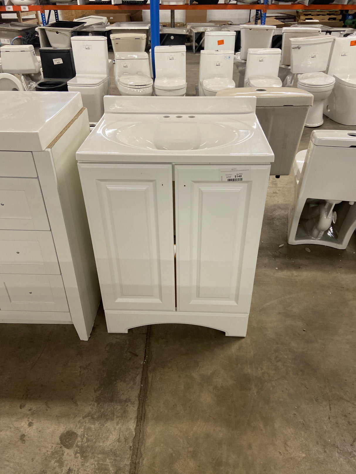 Everdean 25 in. W x 19 in. D x 34 in. H Single Sink Freestanding Bath Vanity in White with White Cultured Marble Top