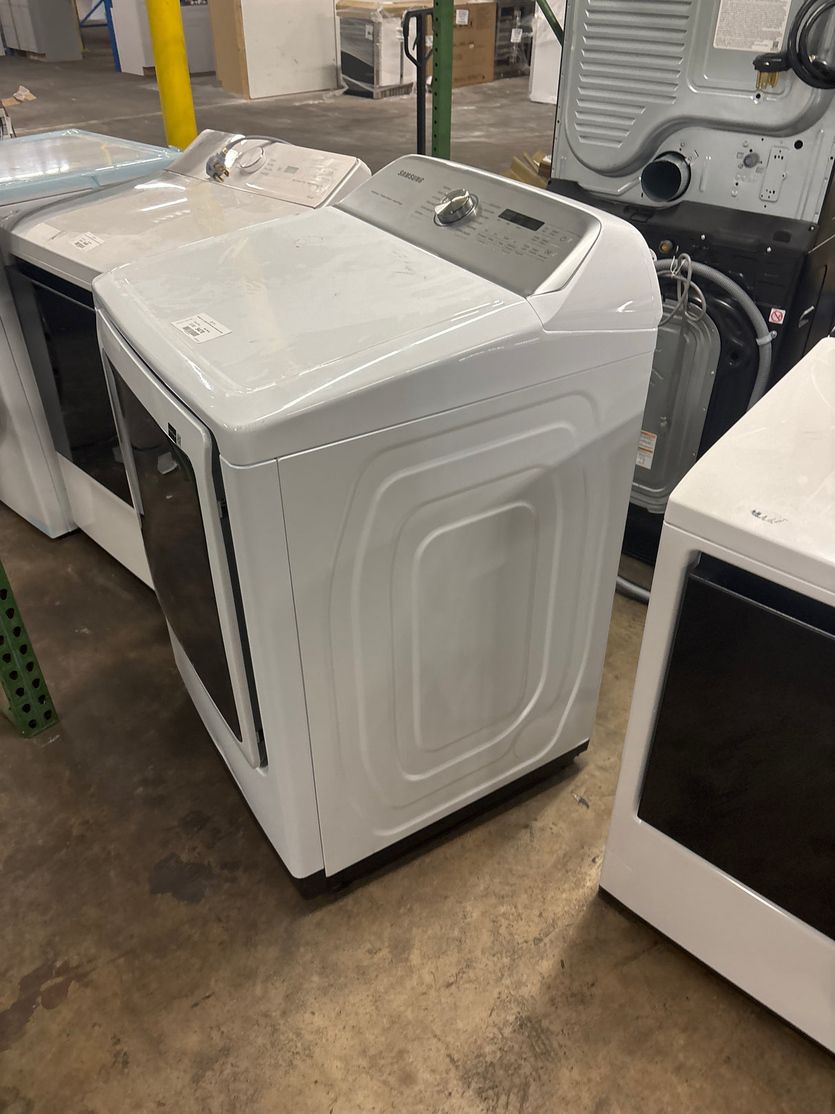 Samsung 7.4 cu. ft. Smart ELECTRIC Dryer with Steam Sanitize+
